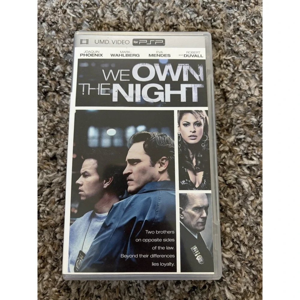 We Own The Night Joaquin Phoenix / Mark Wahlberg PSP UMD